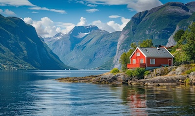 Ferienhaus in der Fjordlandschaft Norwegens